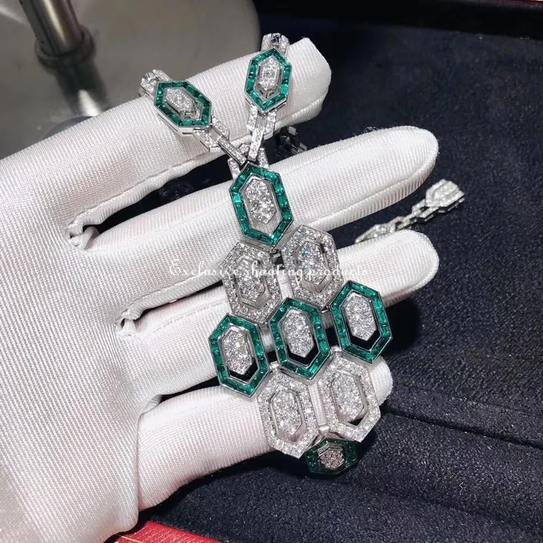 Bulgari Serpenti Seduttori CL857752 White Gold and Diamond Necklace 13