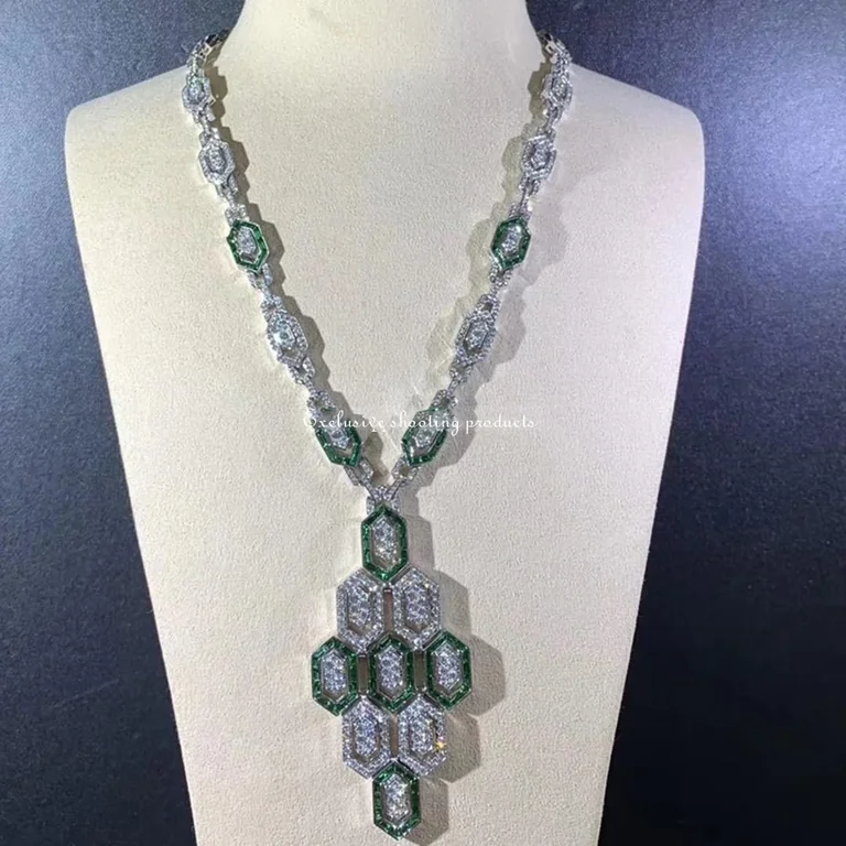 Bulgari Serpenti Seduttori CL857752 White Gold and Diamond Necklace 2