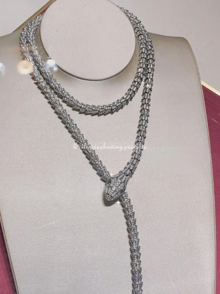 Bulgari Serpenti 261226 necklace in white gold paved diamond luxury necklace high jewelry 9