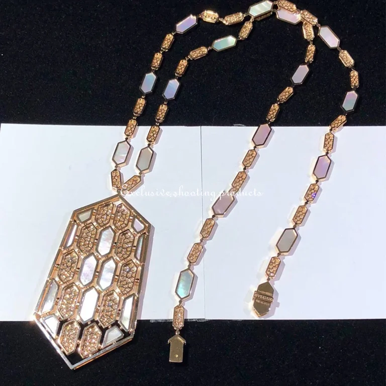 Bulgari Serpenti 261707 necklace in 18-carat pink gold and white mother-of-pearl and diamond high jewelry 8