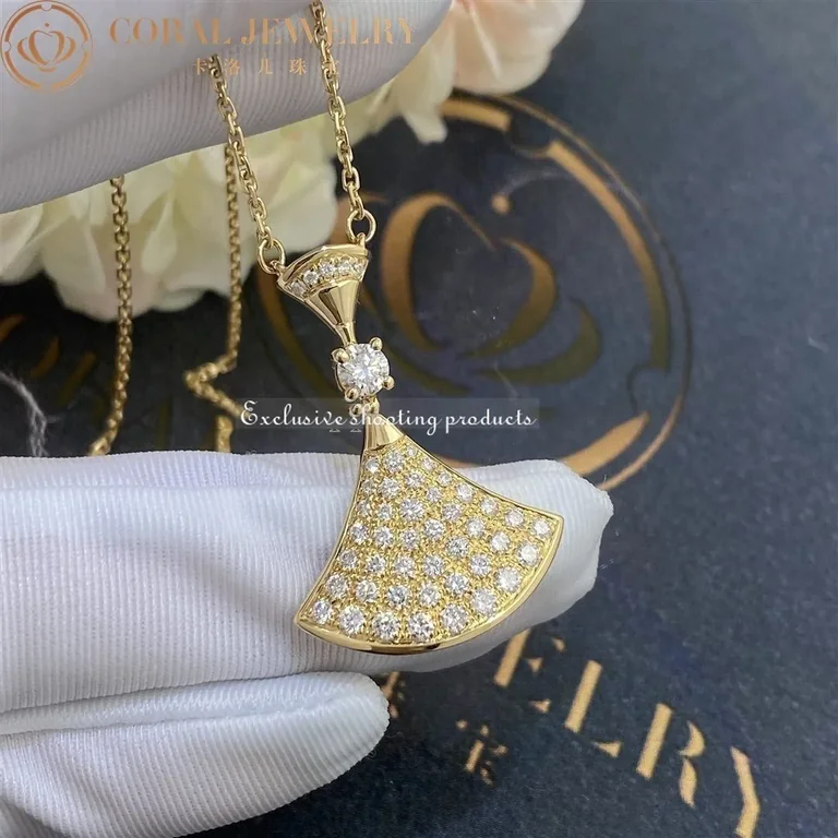 Bulgari Divas? Dream 358121 Necklace Yellow Gold Set Diamonds 2