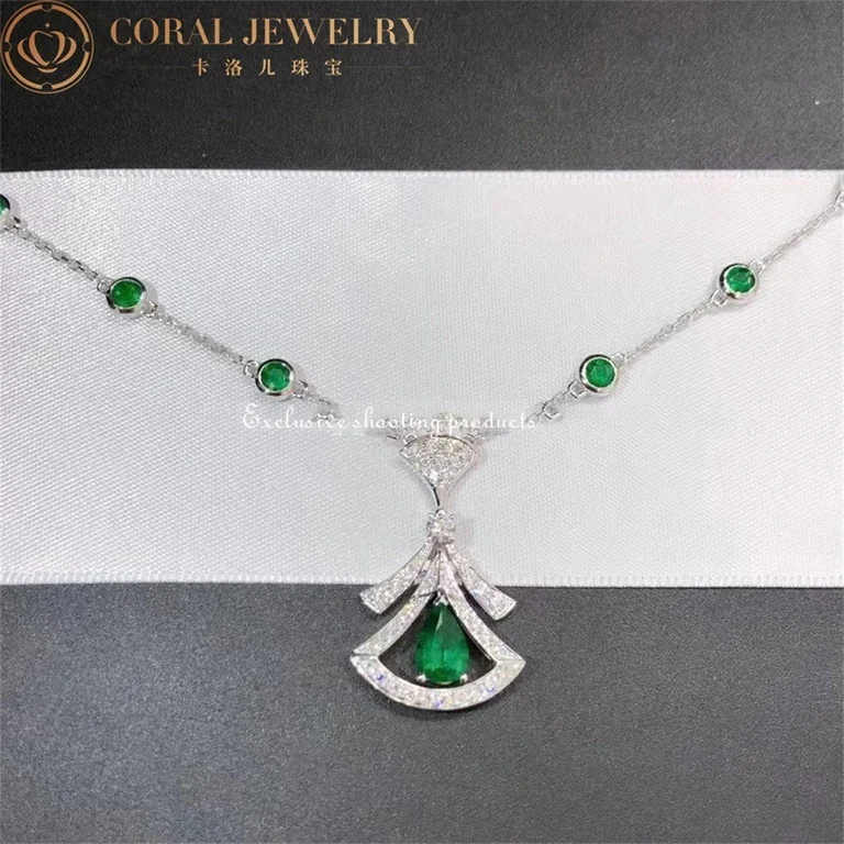Bulgari Divas? Dream 356955 Necklace White Gold Set Emeralds and Diamonds 10