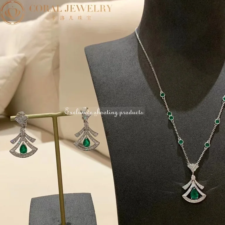 Bulgari Divas? Dream 356955 Necklace White Gold Set Emeralds and Diamonds 3