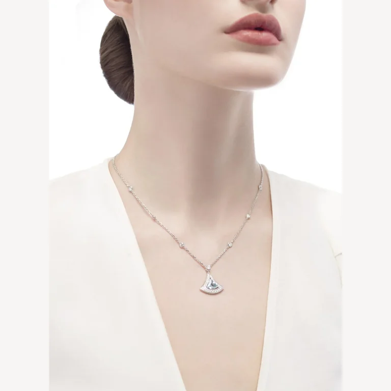 Bulgari Divas? Dream 354052 Necklace White Gold Set Aquamarines and Diamonds 8