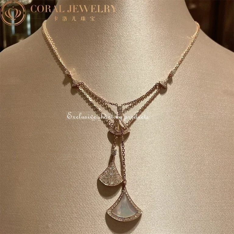 Bulgari Divas? Dream 358682 Necklace Rose Gold with Mother-of-pearl and Diamonds 11