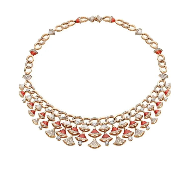 Bulgari Divas? Dream 354092 Necklace Rose Gold with Carnelian Mother-of-pearl and Diamonds High Jewelry 1