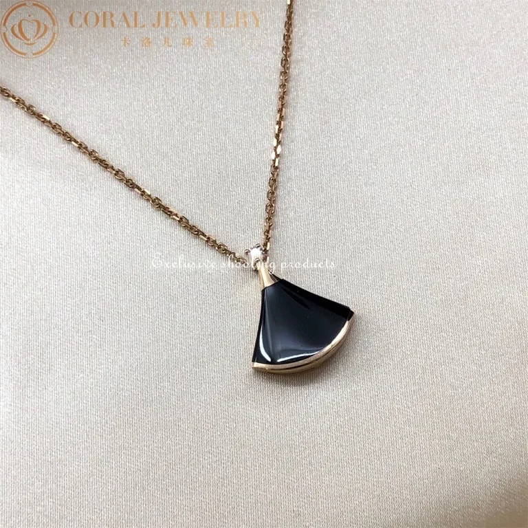 Bulgari Divas? Dream 350582 Necklace Rose Gold Onyx and Diamonds 8
