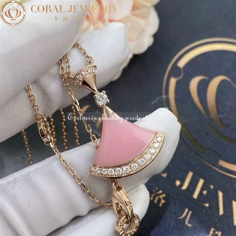 Bulgari Divas? Dream 354340 Necklace Rose Gold Pink Opal and Diamonds 3
