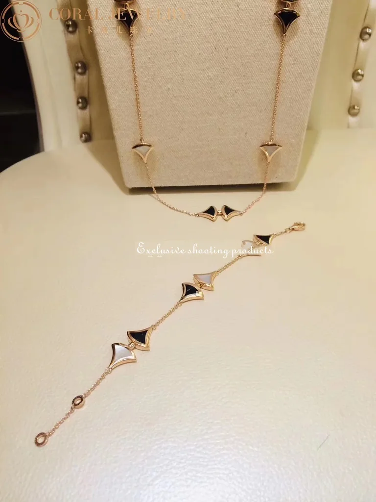 Bulgari Divas? Dream 350060 Necklace Rose Gold Mother-of-pearl and Onyx CL856967 2