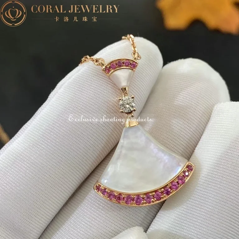 Bulgari Divas? Dream 357220 Necklace Rose Gold Mother-of-pearl and Pink Sapphires 4
