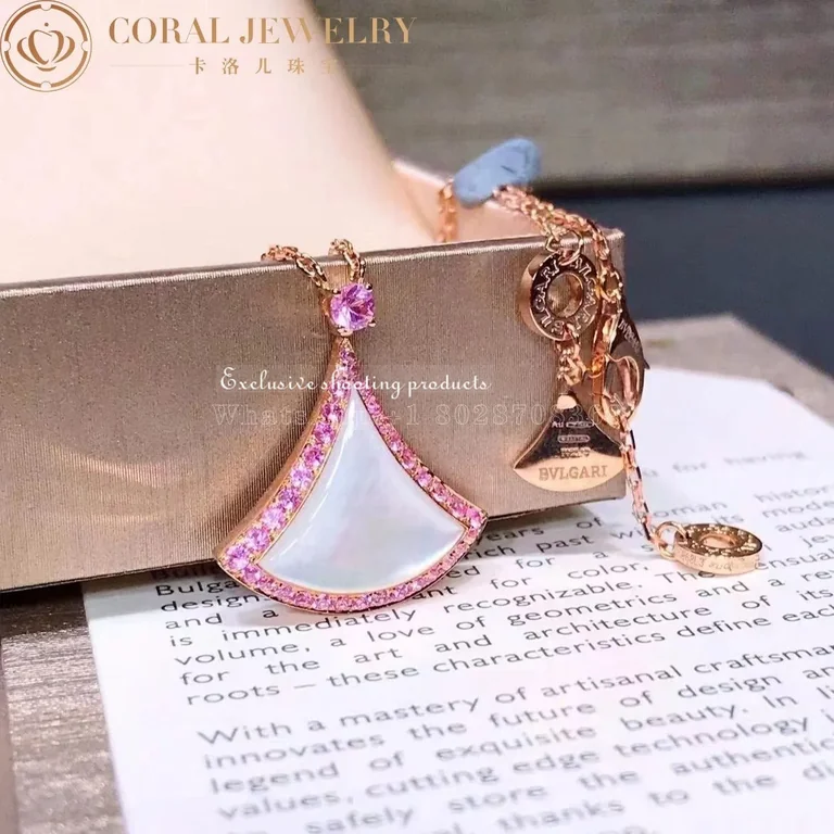 Bulgari Divas? Dream 359938 Necklace Rose Gold Mother-of-pearl and Pink Sapphires 5