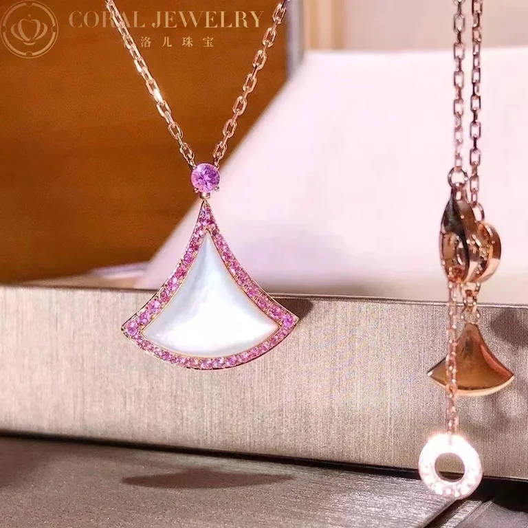 Bulgari Divas? Dream 359938 Necklace Rose Gold Mother-of-pearl and Pink Sapphires 2