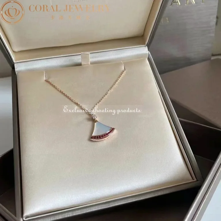Bulgari Divas? Dream 358122 Necklace Rose Gold Mother-of-pearl and Rubies 8