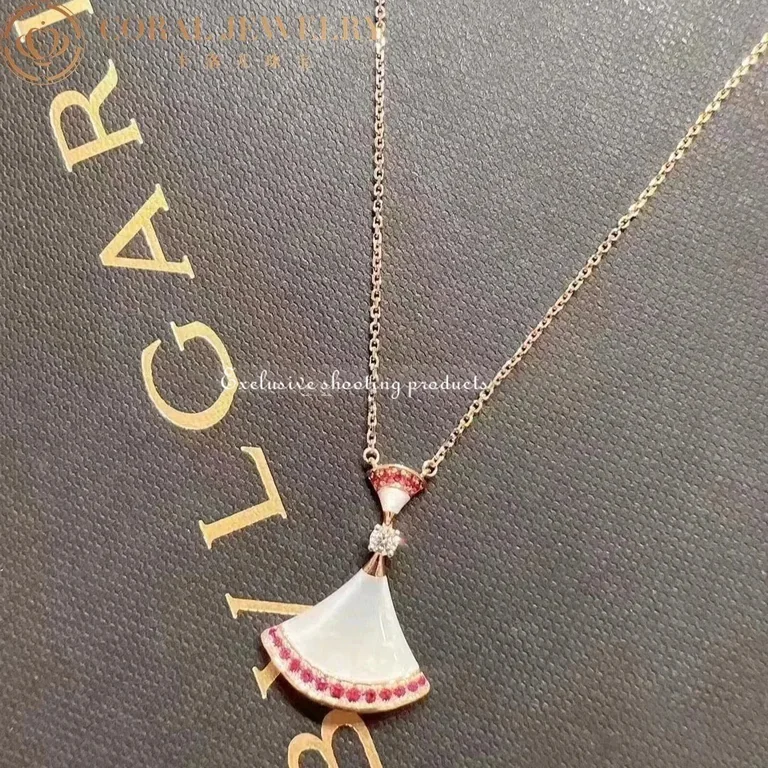 Bulgari Divas? Dream 358122 Necklace Rose Gold Mother-of-pearl and Rubies 2