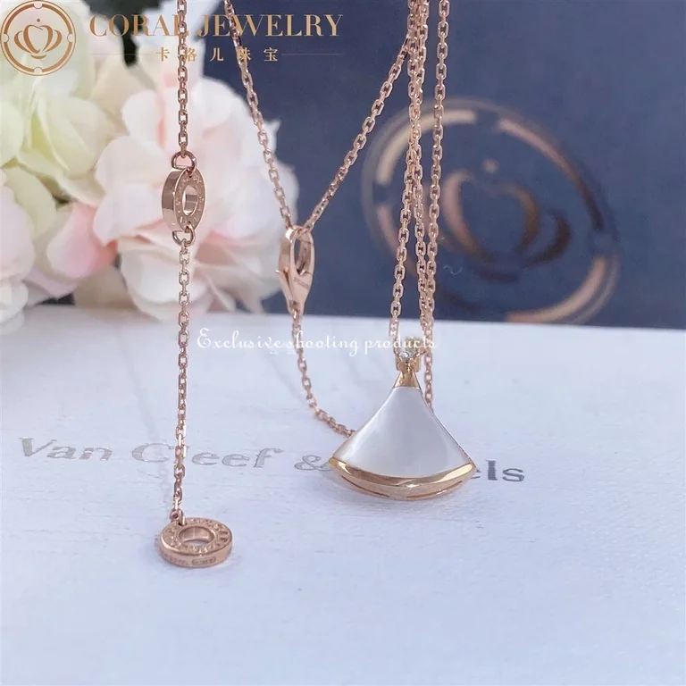 Bulgari Divas? Dream 350581 Necklace Rose Gold Mother-of-pearl and Diamonds 7