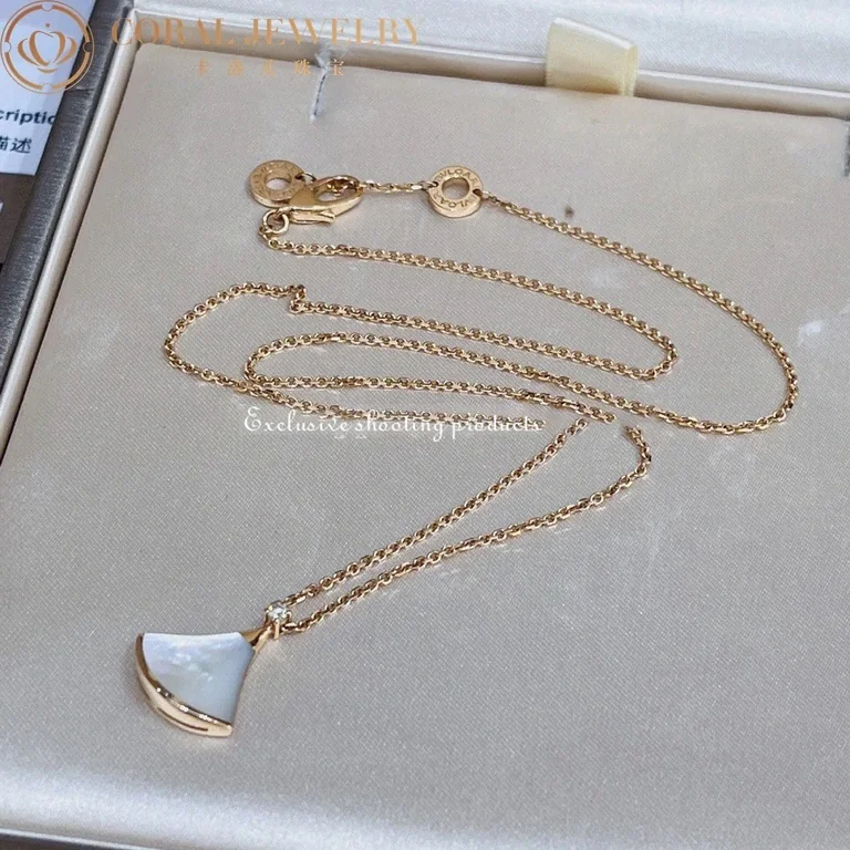 Bulgari Divas? Dream 350581 Necklace Rose Gold Mother-of-pearl and Diamonds 2
