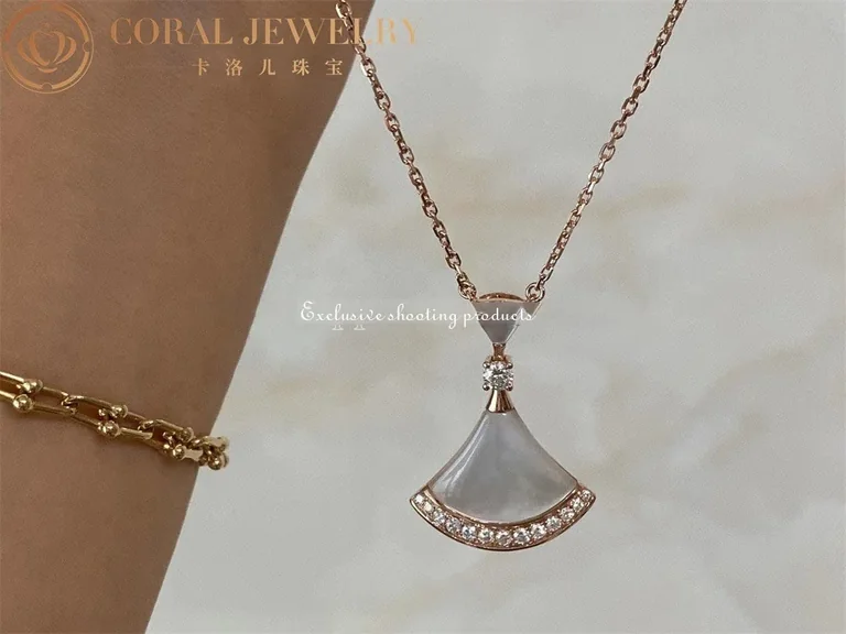 Bulgari Divas? Dream 356452 Necklace Rose Gold Mother-of-pearl and Diamonds 6