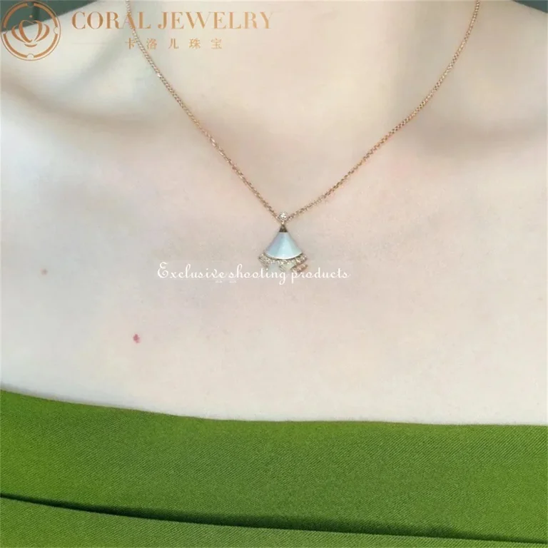 Bulgari Divas? Dream 358365 Necklace Rose Gold Mother-of-pearl and Diamonds 7