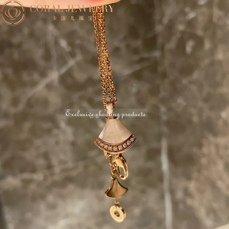 Bulgari Divas? Dream 358365 Necklace Rose Gold Mother-of-pearl and Diamonds 2