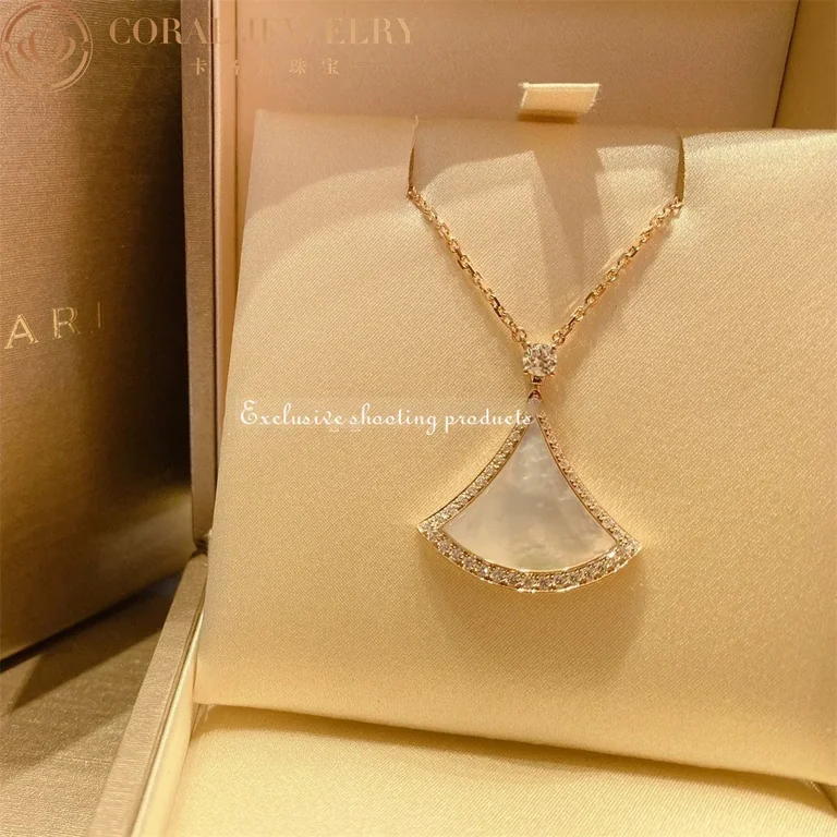 Bulgari Divas? Dream 358671 Necklace Rose Gold Mother-of-pearl and Diamonds 9