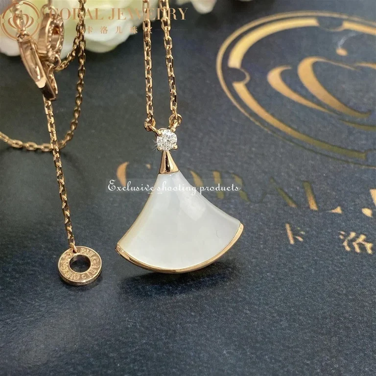 Bulgari Divas? Dream 350062 Necklace Rose Gold Mother-of-pearl and Diamonds 13