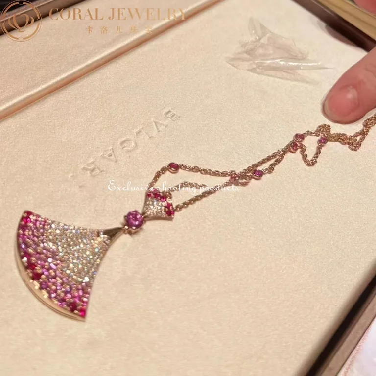 Bulgari Divas? Dream 358114 Necklace Rose Gold Central and Sapphires and Diamonds 3