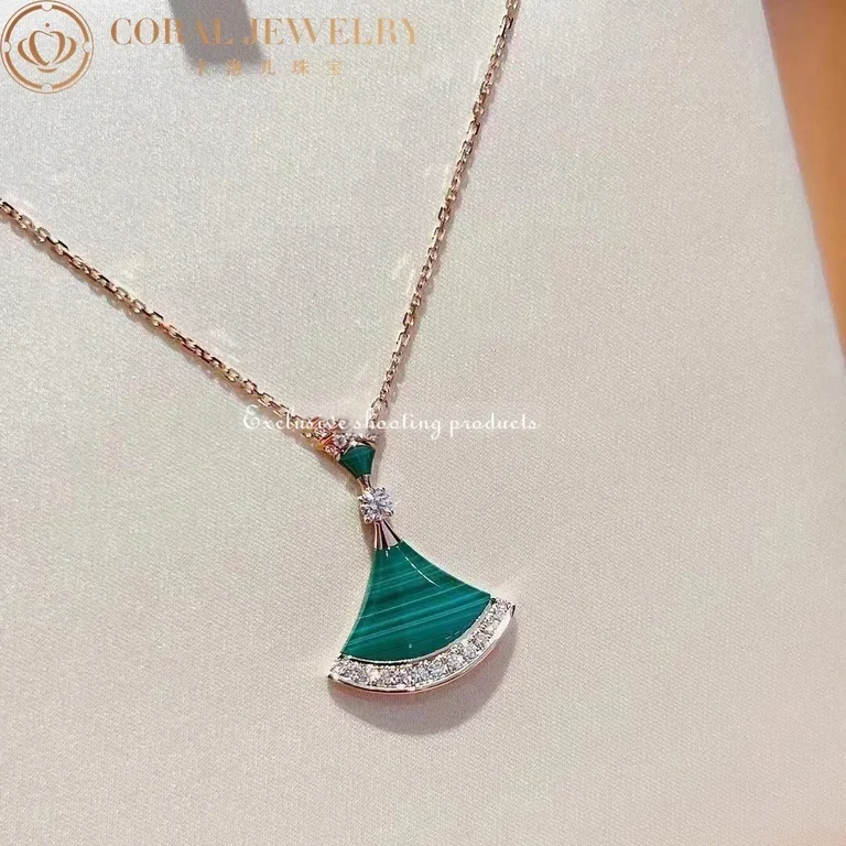 Bulgari Divas? Dream 351143 Necklace Rose Gold Malachite and Diamonds 3