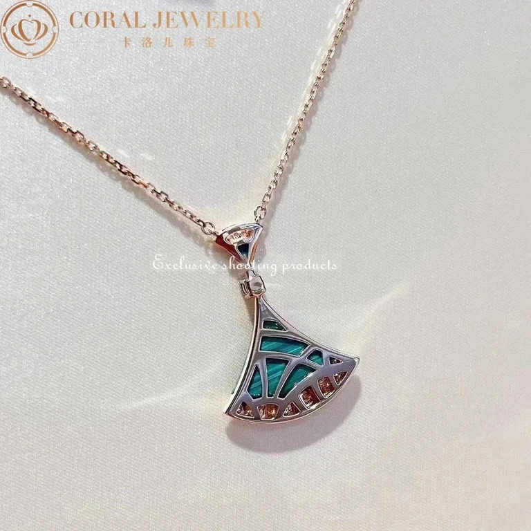 Bulgari Divas? Dream 351143 Necklace Rose Gold Malachite and Diamonds 2