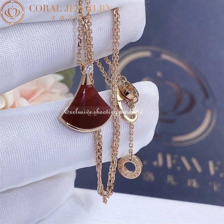 Bulgari Divas? Dream 350583 Necklace Rose Gold Carnelian and Diamonds 9