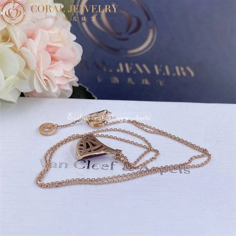 Bulgari Divas? Dream 350583 Necklace Rose Gold Carnelian and Diamonds 4