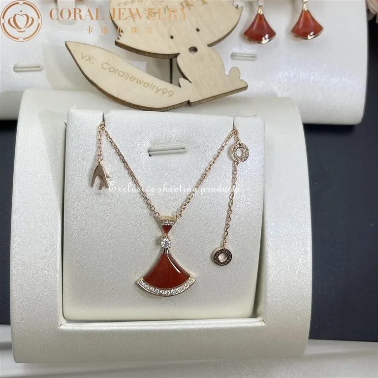 Bulgari Divas? Dream 356437 Necklace Rose Gold Carnelian and Diamonds 3