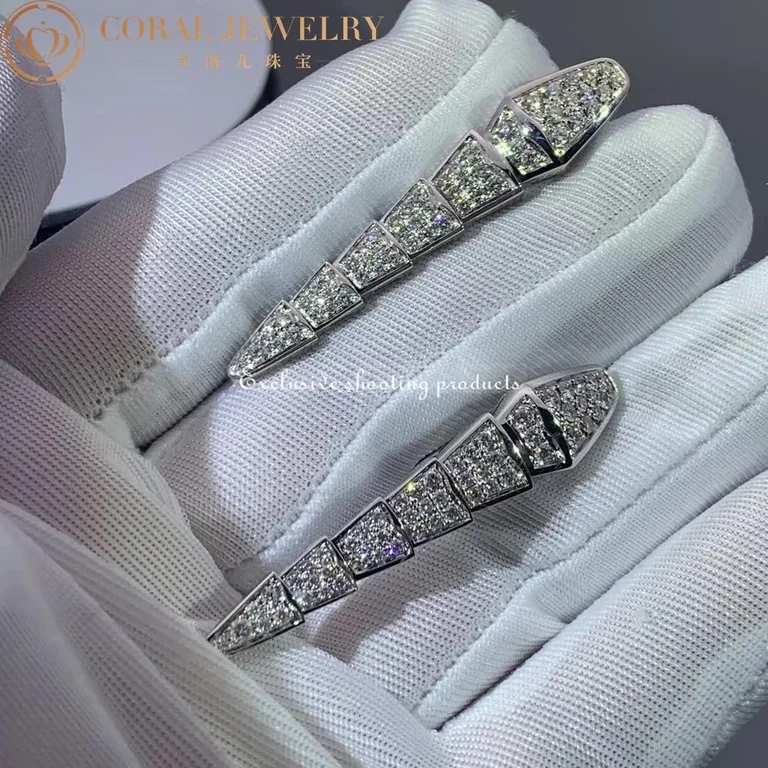 Bulgari Serpenti Viper 348320 earrigns in 18 kt white gold set with full pavé diamonds 7