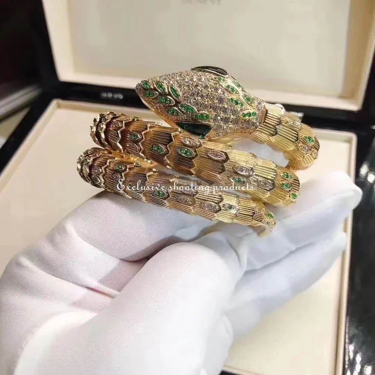 Bvlgari 101902 Serpenti Secret Watch SPW40D2GD2E.2T 9