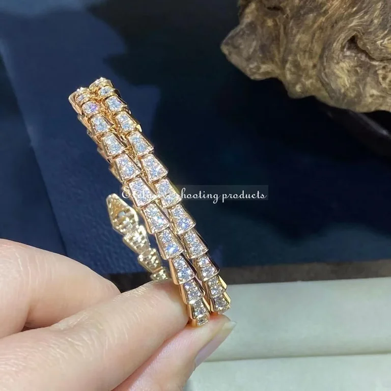 Bulgari 357270 Serpenti Viper two-coil 18 kt rose gold bracelet set with pavé diamonds 4