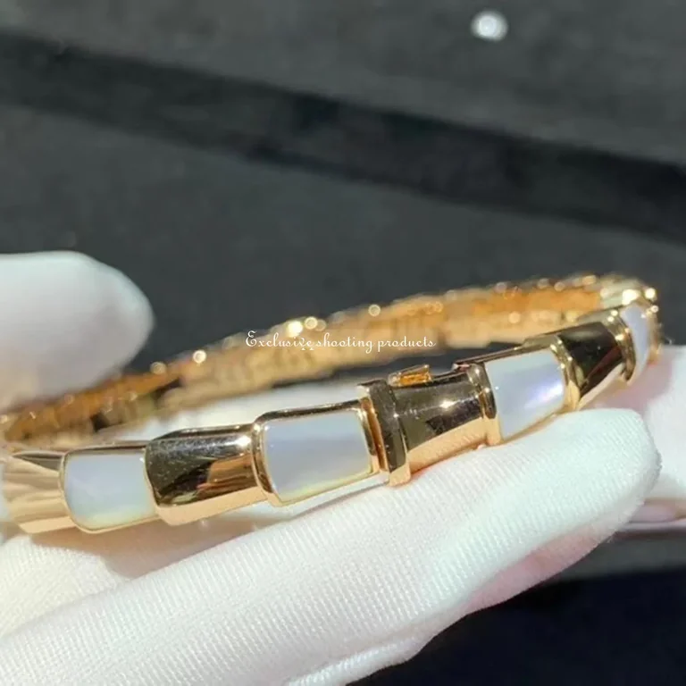 Bulgari BR858419 Serpenti Viper 18 kt rose gold bracelet set with mother of pearl elements 5