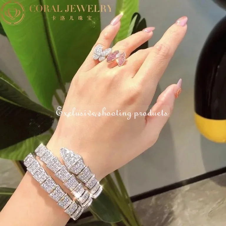 Bulgari Serpenti two-coil 345203 bracelet in 18 kt white gold set with full pavé diamonds 7