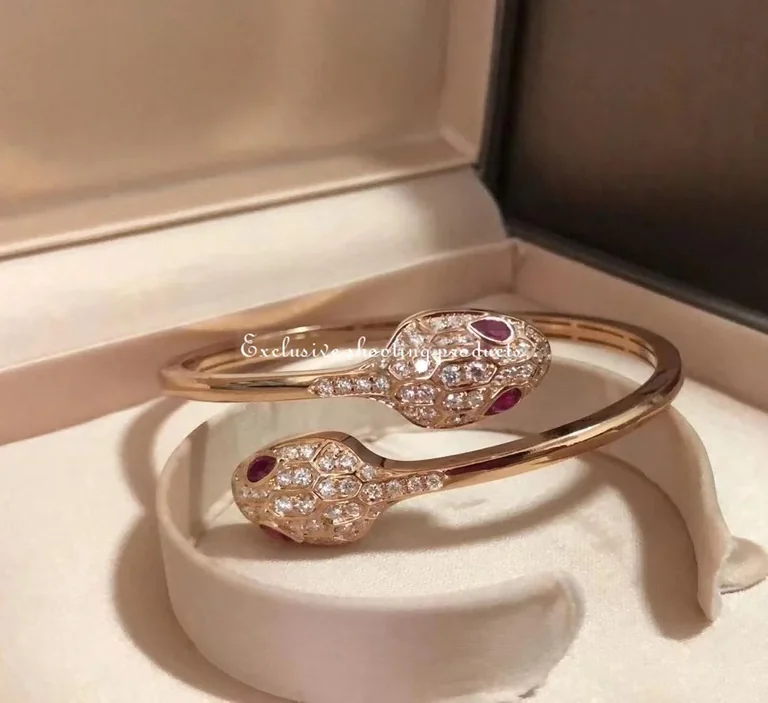 Bulgari Serpenti 356504 18 kt rose gold bracelet set with rubellite eyes and pavé diamonds 7