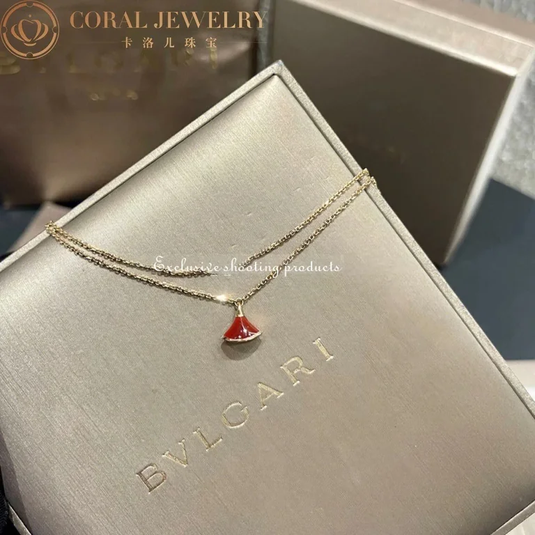 Bulgari 350589 Divas? Dream Bracelet Yellow Gold Carnelian Bracelet 5
