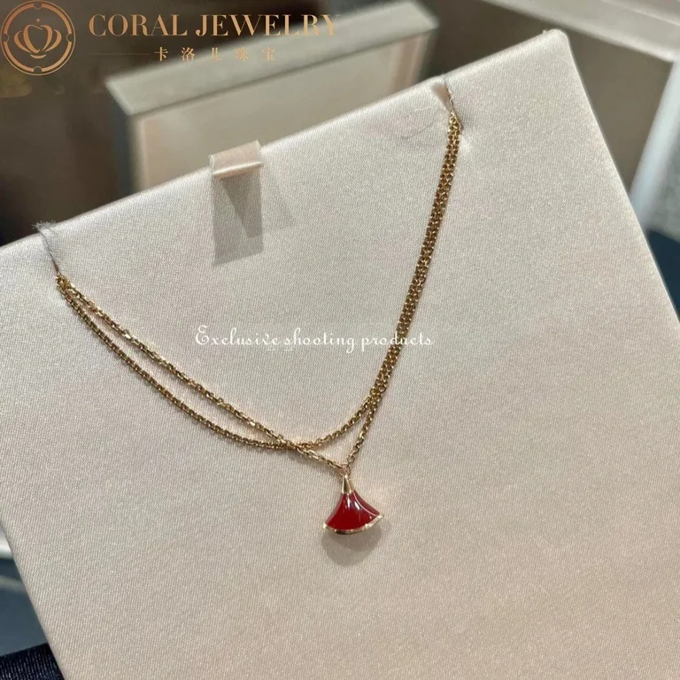 Bulgari 350589 Divas? Dream Bracelet Yellow Gold Carnelian Bracelet 2