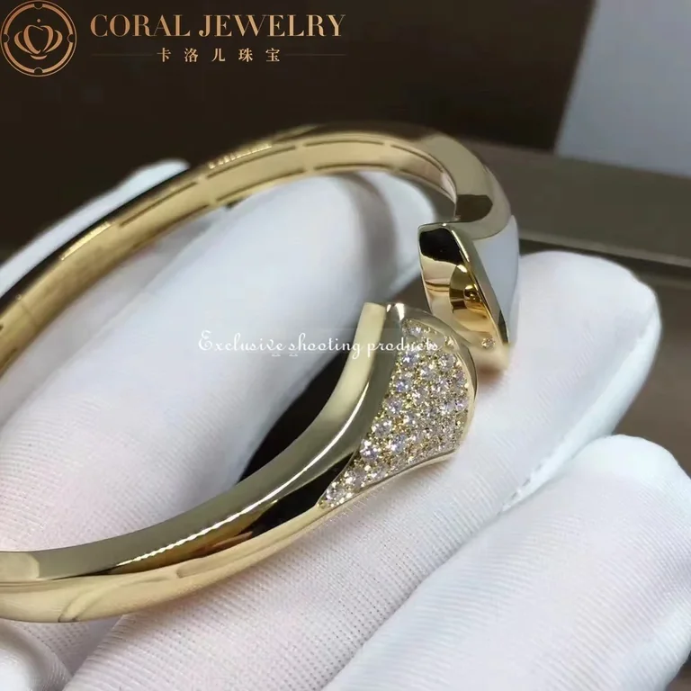 Bulgari 352629 Divas? Dream Bracelet Yellow Gold with Diamonds Mother of Pearl 5