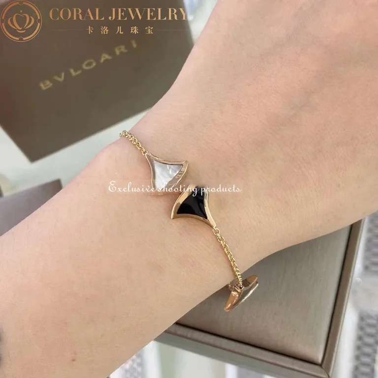Bulgari BR856995 Divas? Dream Bracelet Rose Gold Mother Of Pearl And Onyx Bracelet 3