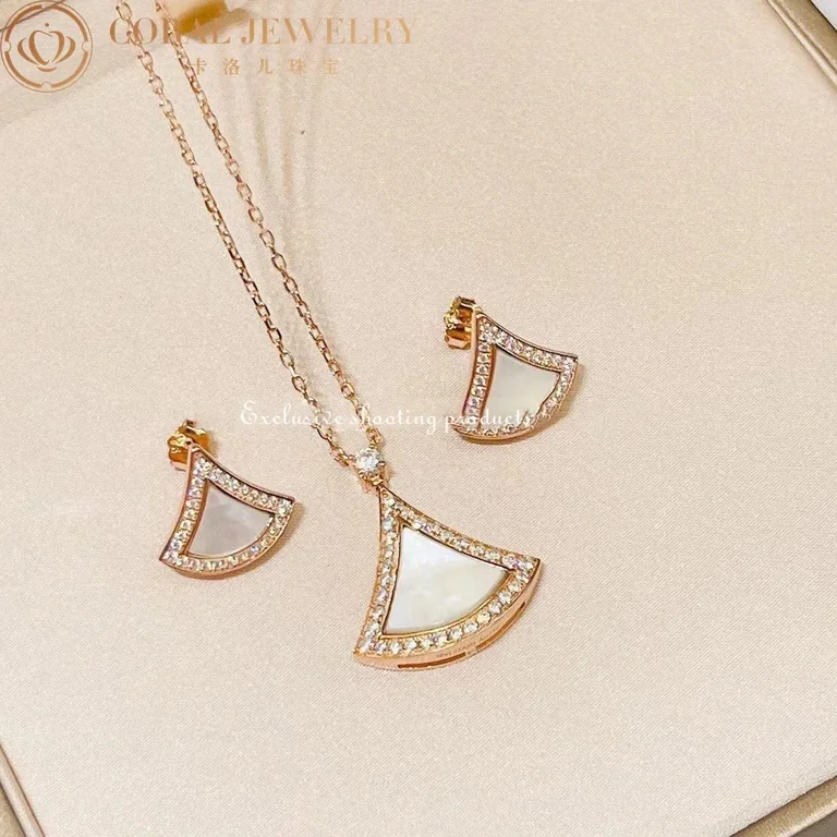 Bulgari Divas Dream 358899 Earrings Rose Gold Diamonds with Mother of Pearl 2