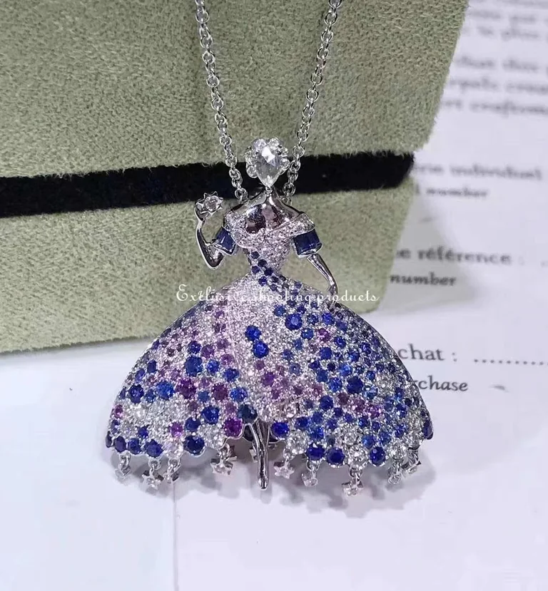 Van Cleef & Arpels brooch Robe Couleur de la Lune brooch 4