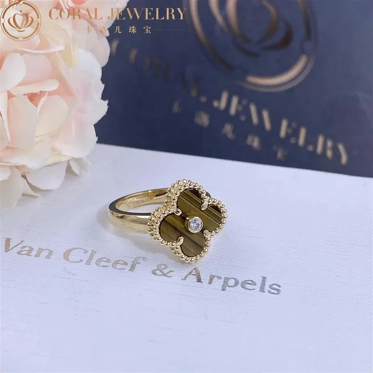 Van Cleef & Arpels VCARD40900 Vintage Alhambra ring Yellow gold Diamond Tiger Eye ring 6