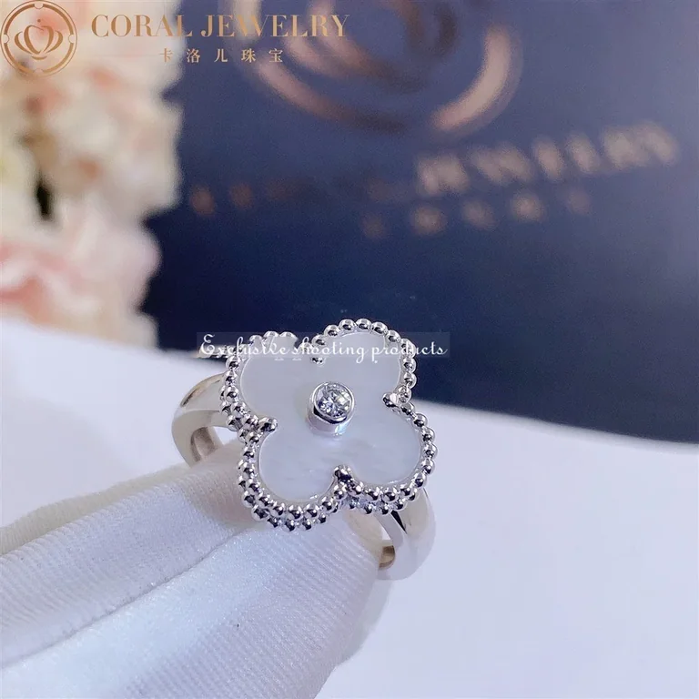 Van Cleef & Arpels VCARF48900 Vintage Alhambra ring White gold Diamond Mother-of-pearl ring 3