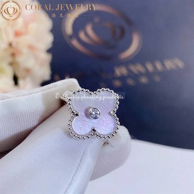 Van Cleef & Arpels VCARF48900 Vintage Alhambra ring White gold Diamond Mother-of-pearl ring 2