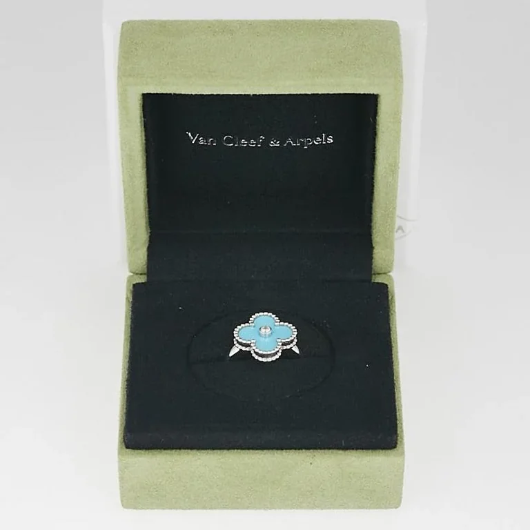 Van Cleef & Arpels Vintage Alhambra Ring 18k White Gold Turquoise and Diamond Ring 2