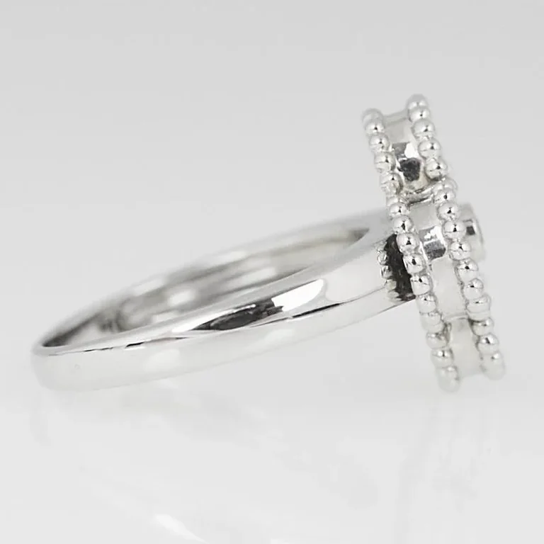 Van Cleef & Arpels Vintage Alhambra Ring 18k White Gold Turquoise and Diamond Ring 3
