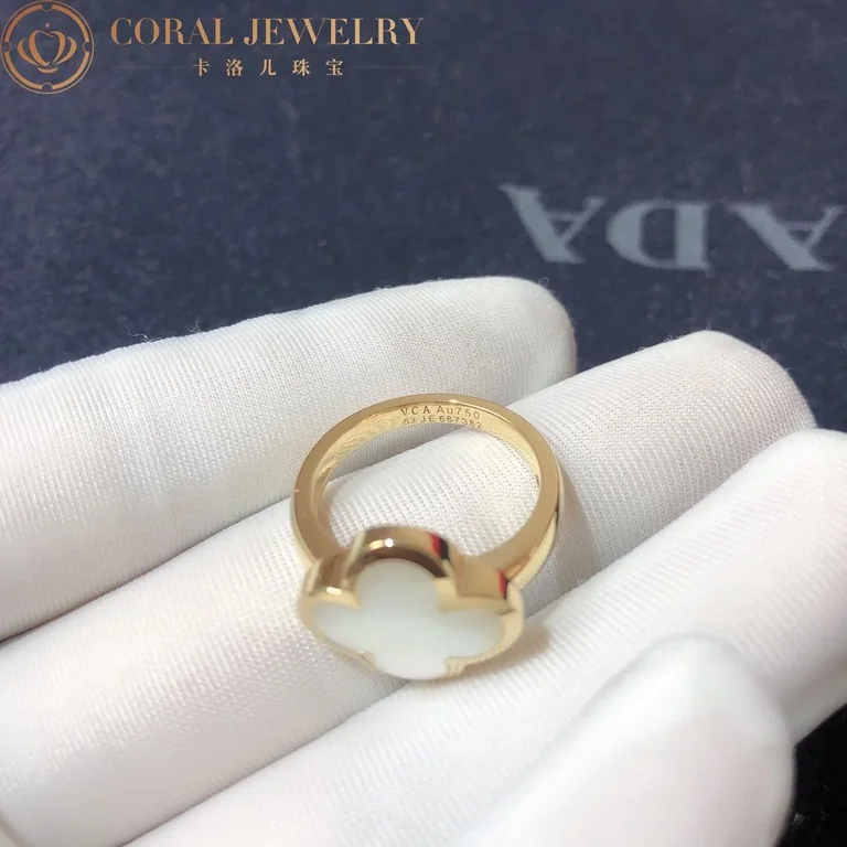 Van Cleef & Arpels VCARA35900 Pure Alhambra ring Yellow gold Mother-of-pearl ring 7
