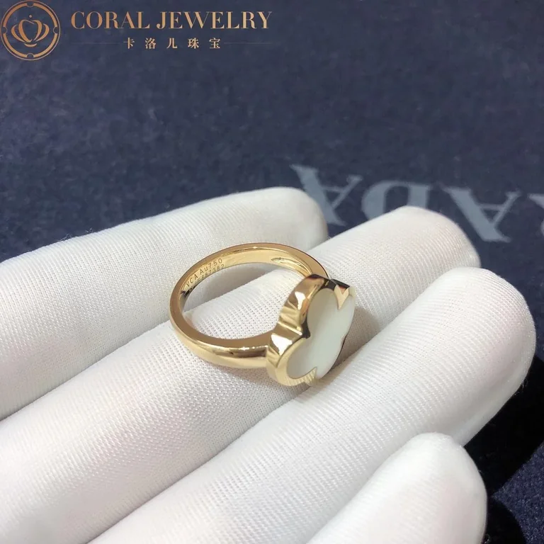Van Cleef & Arpels VCARA35900 Pure Alhambra ring Yellow gold Mother-of-pearl ring 6
